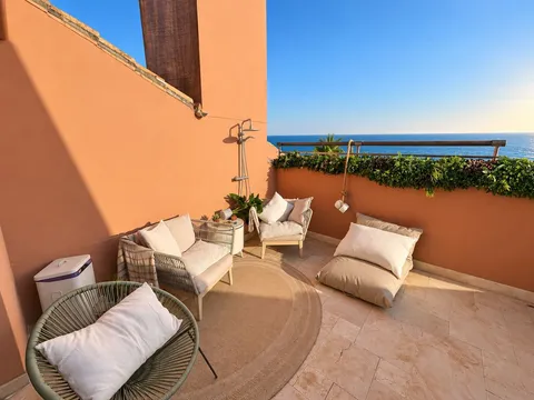 Appartement 330 m² à Luque