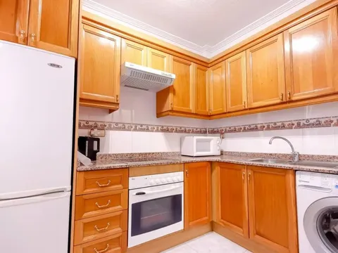 Casa de 61 m² a Oriola