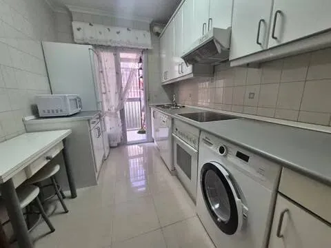 Pis de 110 m² a Àvila