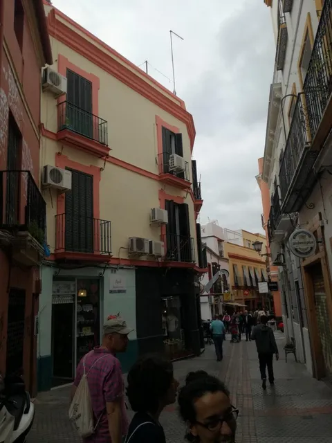 Pis de lloguer, Sevilla