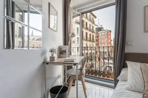 Кімната в оренду, Madrid