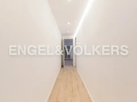 Wohnung 96 m² in Valencia
