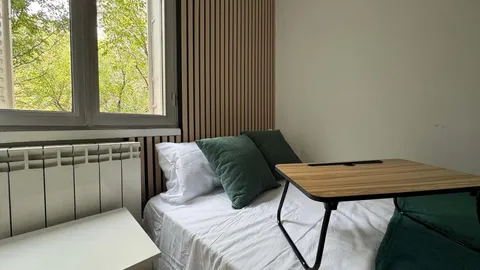 Quarto para alugar, Madrid (2/6)