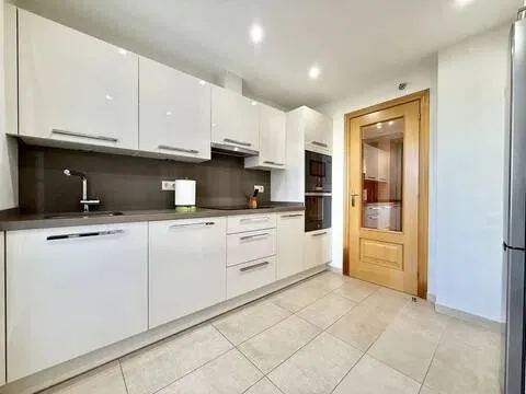 Pis de 90 m² a Estepona