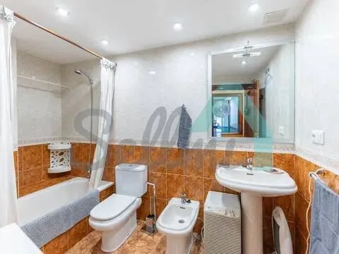 Pis de 63 m² a Oviedo