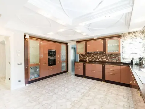 Casa de 558 m² a Marbella