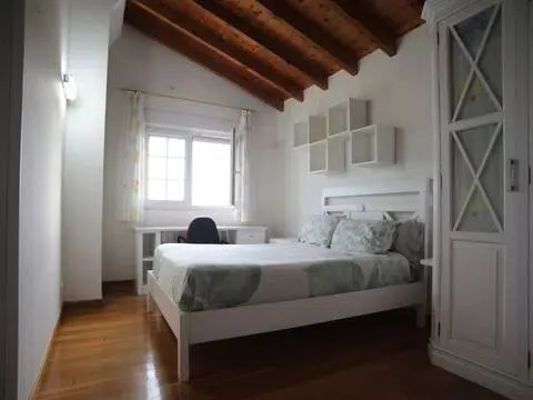 Casa de 216 m² a Udías