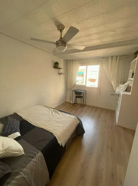 Chambre à louer, Valence
