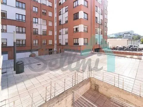 Pis de 72 m² a Oviedo