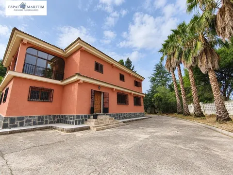 Casa de 531 m² en Vilamarxant