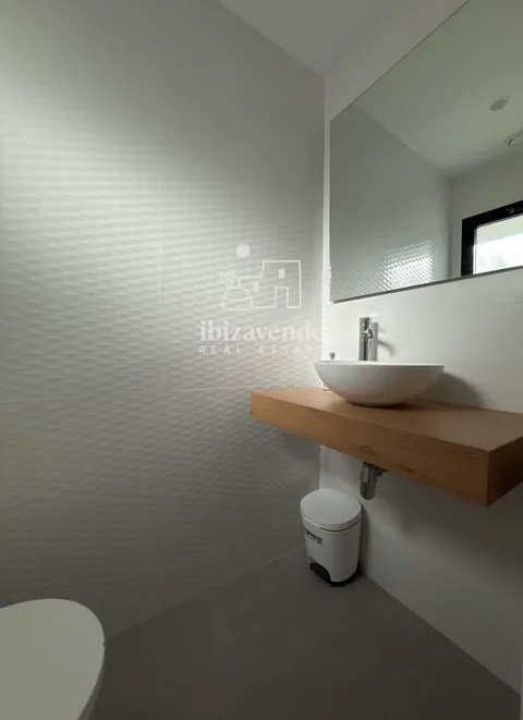 Дом 595 м² в Santa Eulària des Riu