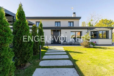 Casa de 470 m² a Pozuelo de Alarcón