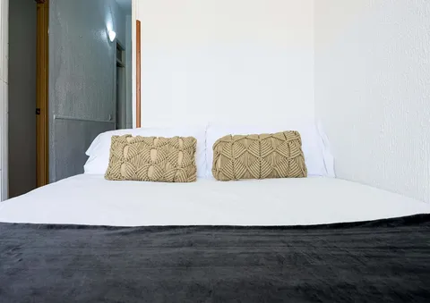 Zimmer zur Miete, Madrid (3/18)
