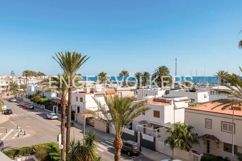Квартира 94 м² у la Pobla de Farnals