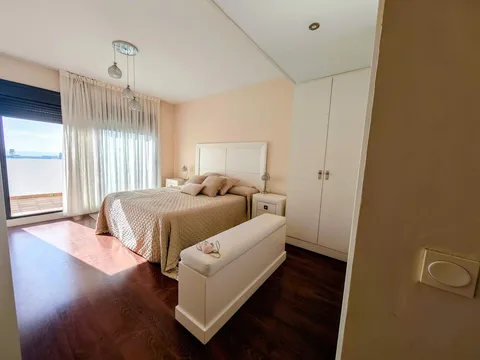Pis de 195 m² a San Roque