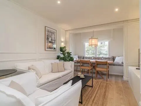 Flat 104 m² in Barcelona (3/36)