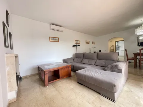 Квартира 95 м² у Estepona