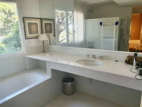 Casa de 376 m² a Còrdova