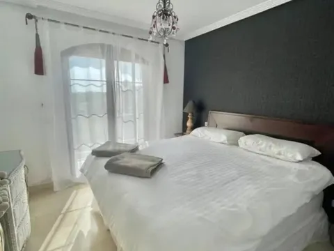 Pis de 230 m² a Benahavís