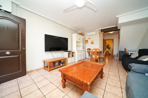 Pis de 91 m² a Dolores