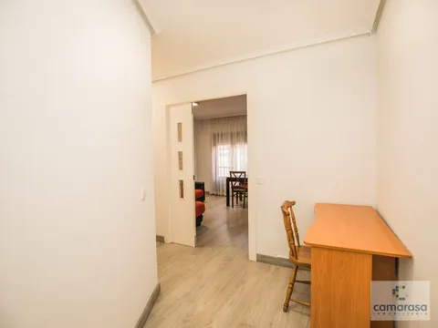Pis de 108 m² a Àvila