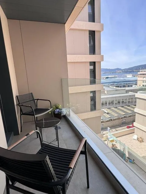 Piso de 85 m² en Vigo
