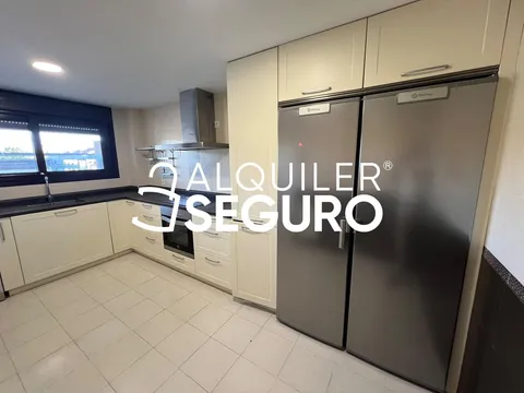 Casa de 230 m² a Valdeolmos-Alalpardo
