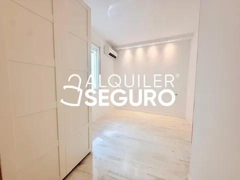 Wohnung 60 m² in Madrid