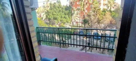 Flat 93 m² in Valencia (2/12)
