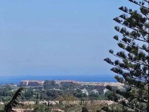 Pis de 200 m² a San Roque