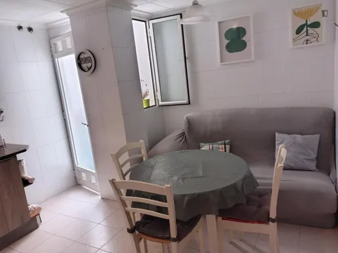 Quarto para alugar, Mislata