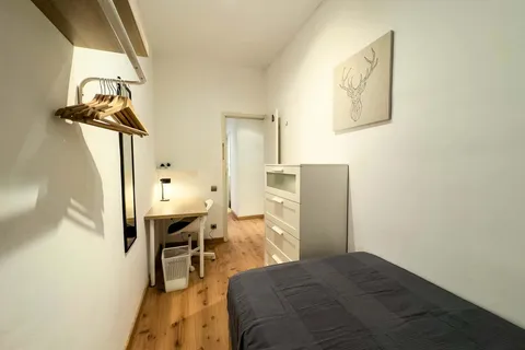 Room for rent, Barcelona
