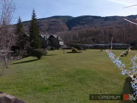 Pis de 95 m² a Sahún
