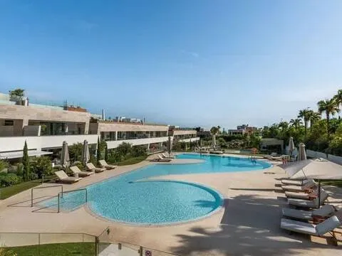 Wohnung 290 m² in Marbella