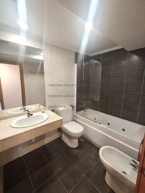 Pis de 76 m² a Oviedo