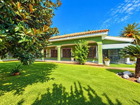 Casa de 1076 m² a Còrdova