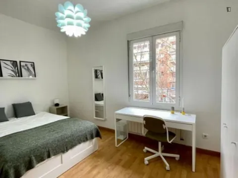 Zimmer zur Miete, Madrid (2/10)