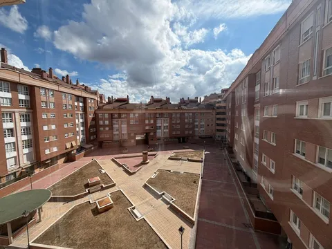 Pis de 94 m² a Palencia