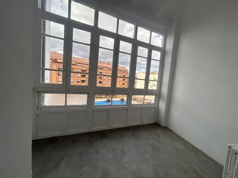 Appartamento 170 m² a Logroño