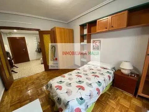 Appartamento 103 m² a Oviedo