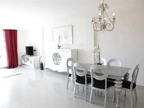 Casa de 180 m² a Estepona