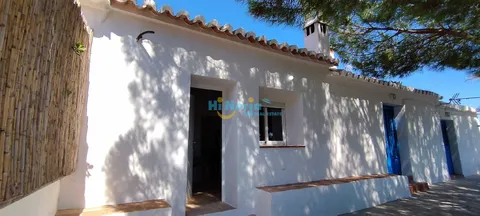 Pis de lloguer, Frigiliana