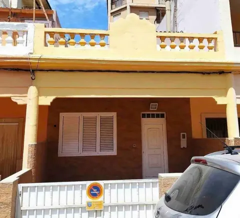 Flat 140 m² in Sueca