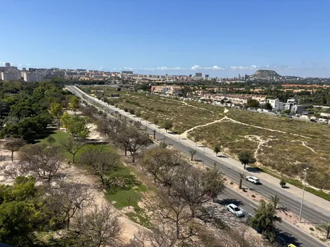 Pis de 190 m² a Alacant