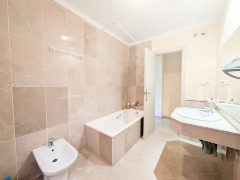 Apartamento 133 m² em Granada