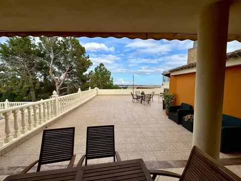Будинок 150 м² у Jacarilla