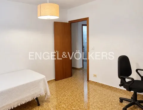 Pis de 90 m² a València