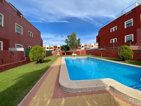 Casa de 130 m² a Oriola