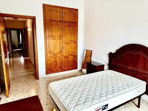 Pis de 220 m² a Còrdova