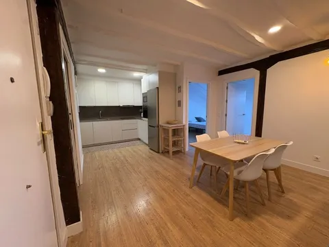 Pis de 85 m² a Sant Sebastià